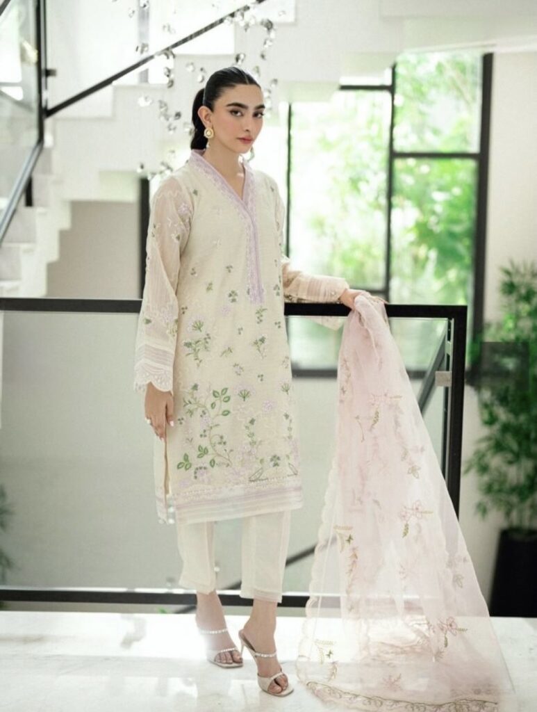 LAVENDER EMBROIDERED